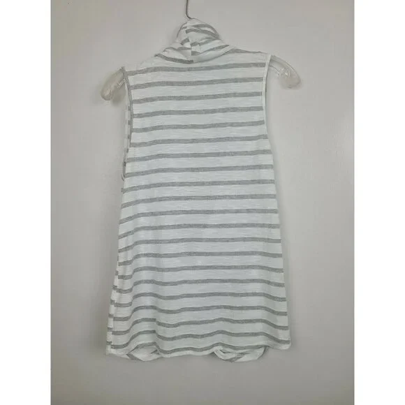 HYFVE Gray White Striped Drape Wrap Front Sleeveless Top Size Medium - Picture 4 of 8